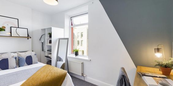 3 bedroom flat to rent - Photo 3