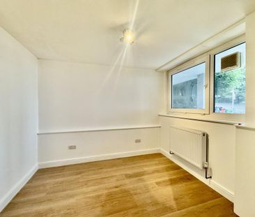 4 bedroom terraced house to rent - Photo 6