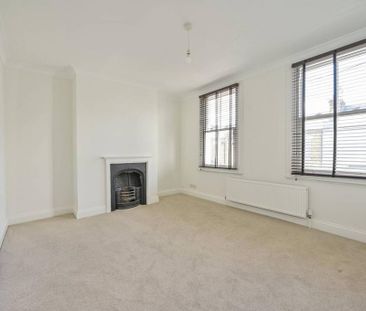 4 bedroom house to rent - Photo 3