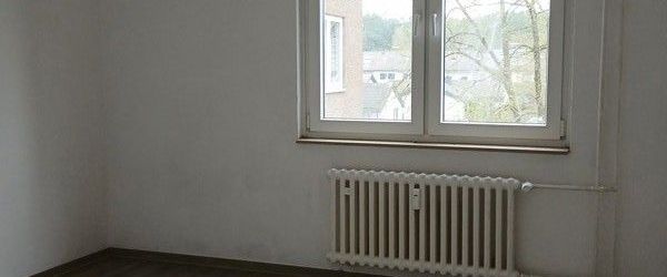 Modernisierte 3-Zimmer Wohnung mit Balkon in Bielefeld Sennestadt! - Photo 1