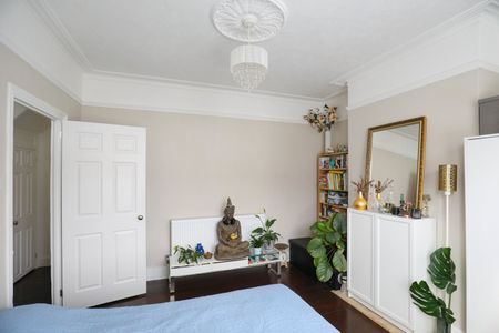 1 Bed Flat, Betchworth Road, IG3 - Photo 3