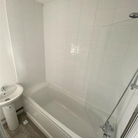 1 bedroom property to rent - Photo 4