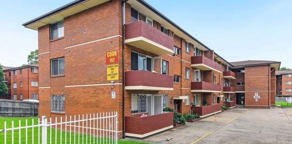 Great Location! - Photo 2