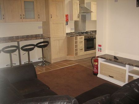 75, Flaxman Avenue - Photo 4