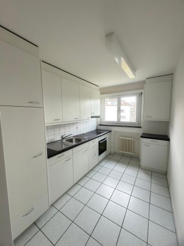 4 Zimmer, 99 m², 4. Stock - Photo 2