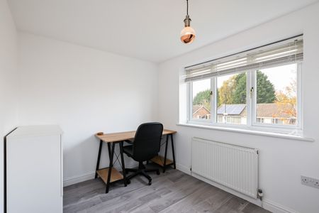 3 bedroom detached house to rent - Photo 3