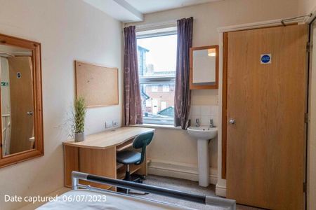 18 Siward Street - Photo 3