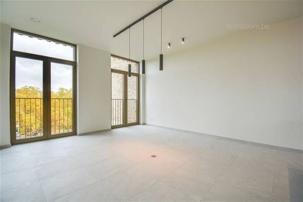 Appartement te huur - Foto 1