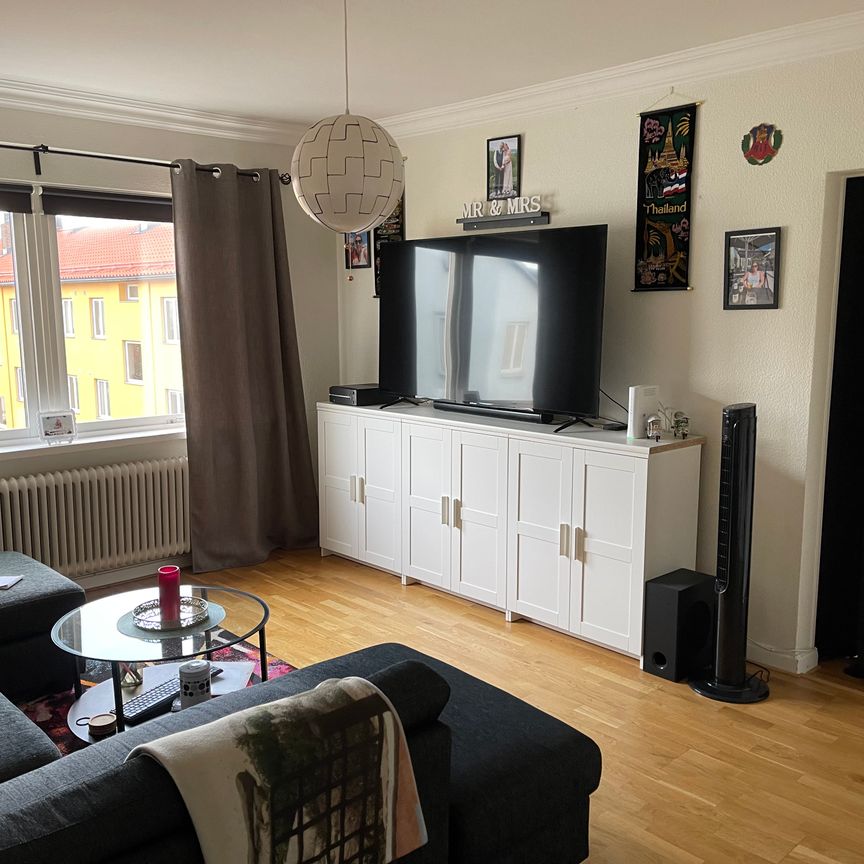 Övre Eneborgsvägen, Helsingborg - Photo 1