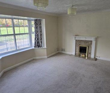 4 bedroom detached house to rent - Photo 2
