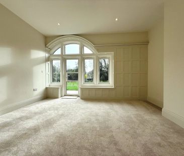 West Overcliff Drive, Bournemouth, Dorset, BH4 - Photo 5