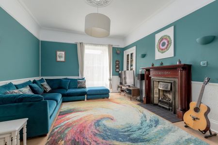 4 Bed Terraced House, North Fort Street, EH6 - Photo 2