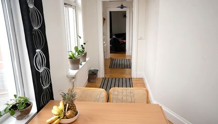 Etta i anrik fastighet – centrala Sala - Foto 5