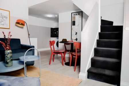 1 Bed Apartment - Photo 2