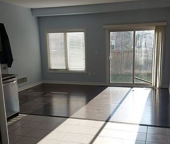 For Lease - 24 Hatton Court, Brampton, Ontario - Photo 1