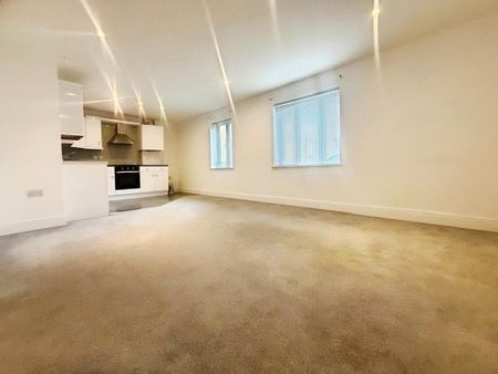 2 bedroom flat to rent - Photo 3