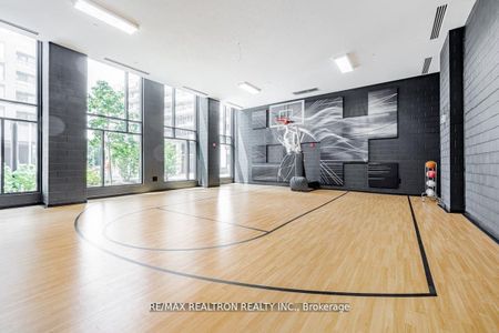 For Lease - 3 Rosewater Street Unit# 708W, Richmond Hill, Ontario - Photo 2