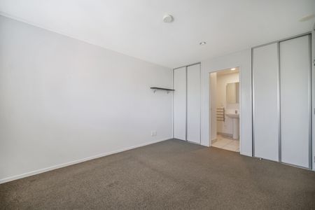 Great Onehunga Apartment Living - Photo 3