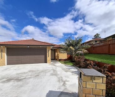 36 Saralee Drive, Manurewa - Photo 3