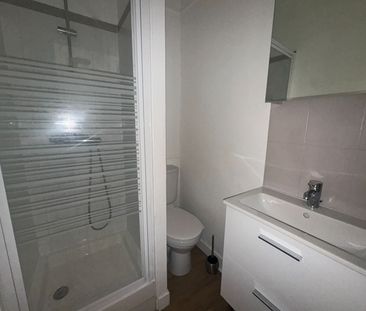 Location Appartement 1 pièce 17m² - Photo 4