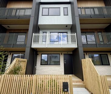 33 Parehua Street, Mount Wellington - Photo 3