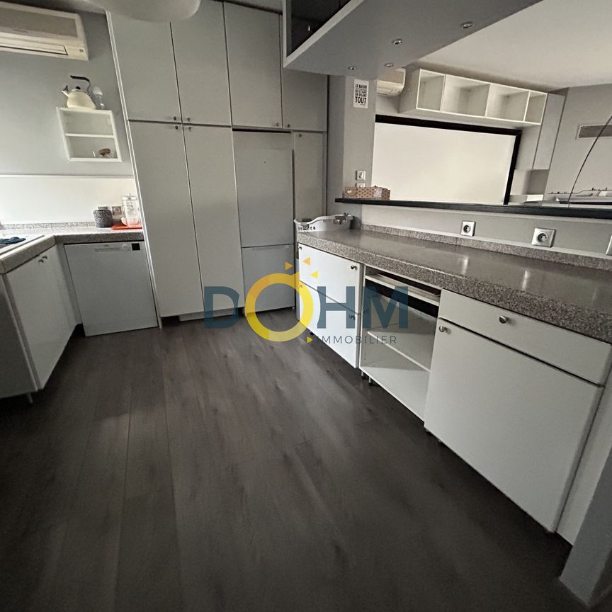 EXCLUSIVITE SAINT ETIENNE HYPER CENTRE ANGLE RUE MICHELET DUPLEX AVEC TERRASSE. - Photo 1