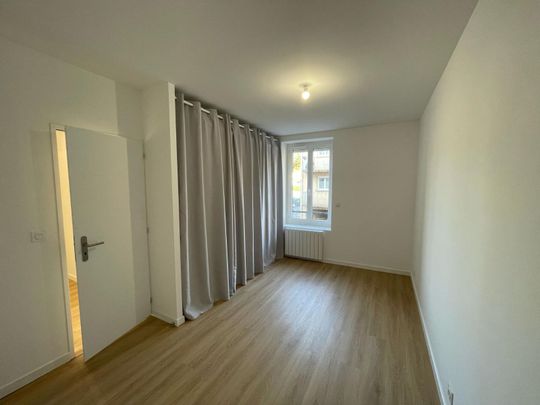 Location Appartement 4 pièces 71m² UNIEUX 42240 - Photo 1