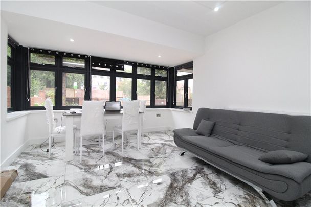 Banstead Road, Purley, CR8 3EB - Photo 1