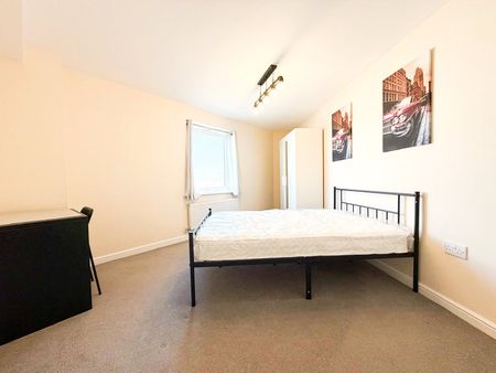 Stockport Road, Grove Village, Ardwick, M13 9AH - Photo 3