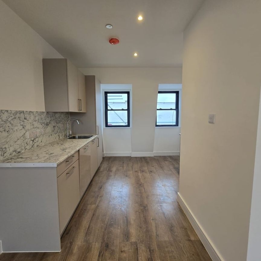 2 Bed Flat, Parkhurst Court, N7 - Photo 1