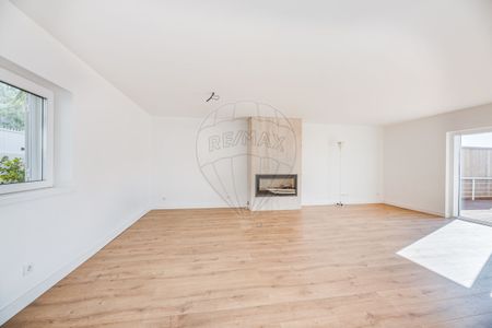 Moradia T4 em Lisboa - Photo 2