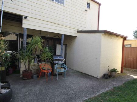 NEAT & TIDY STUDIO UNIT - Photo 5