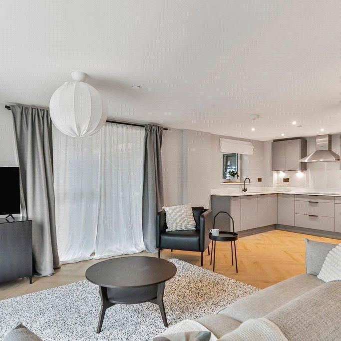 3 bedroom apartment to rent - Photo 1