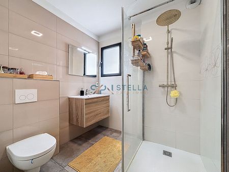 Charmant T3 en Souplex Meublé avec Double Terrasse et Vue Mer, - Photo 4