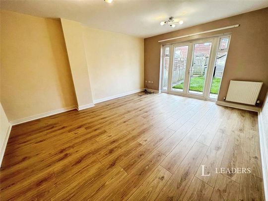 3 bedroom terraced house to rent - Photo 1