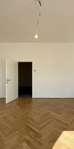 Erstbezug nach Sanierung: 2-Zimmer Wohnung nahe der Mariahilfer Straße! - Foto 1