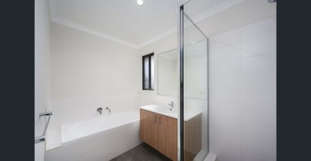 ✨ BRAND NEW 3x2 HOME – FIRST TIME OFFERED ✨ - Photo 3