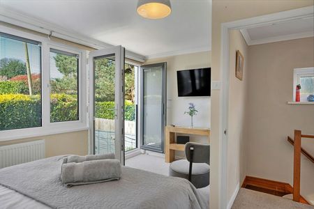 Mill Hill Court - Photo 5