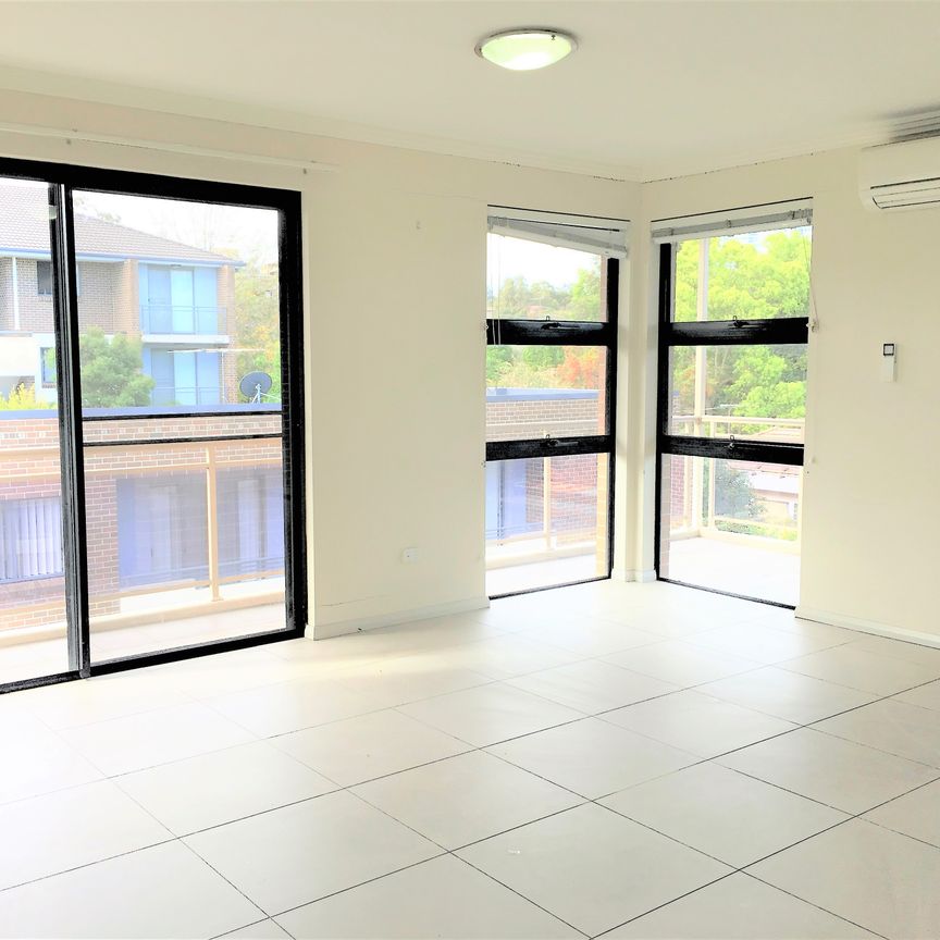 16/12-14 Banks Street, Parramatta, NSW 2150 - Photo 1