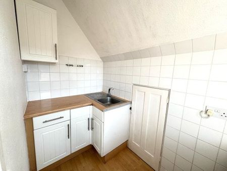 Helena Road, Southsea - Photo 4