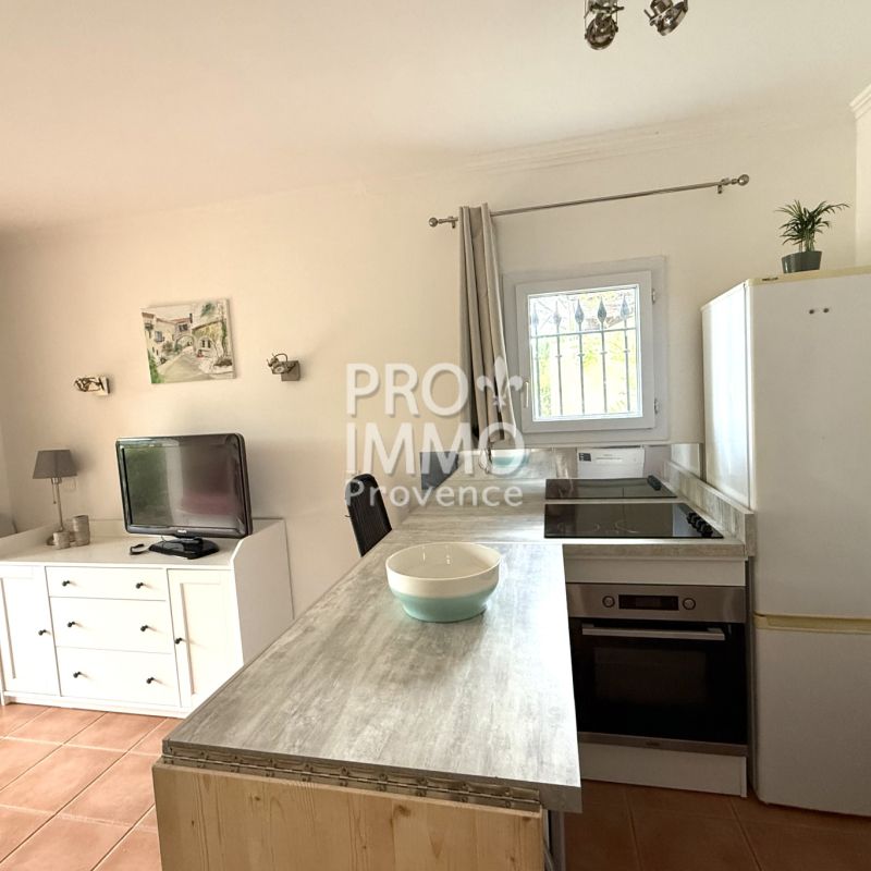 A LOUER, DOMAINE DE PONT ROYAL APPARTEMENT TYPE 2 LOGGIA JAR - Photo 1