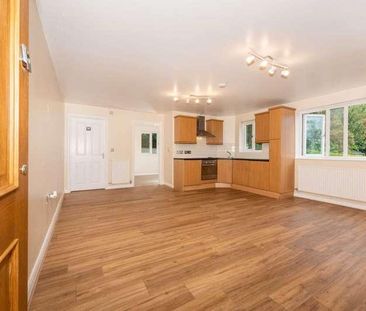 Treetops, Hart Lane, LU2 - Photo 6