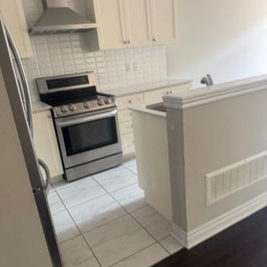 For Lease - 55 Finegan Circle, Brampton, Ontario - Photo 2