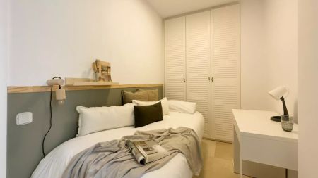 Room in a shared 6-bedroom apartment for rent in Sant Gervasi Galvany. - Foto 5