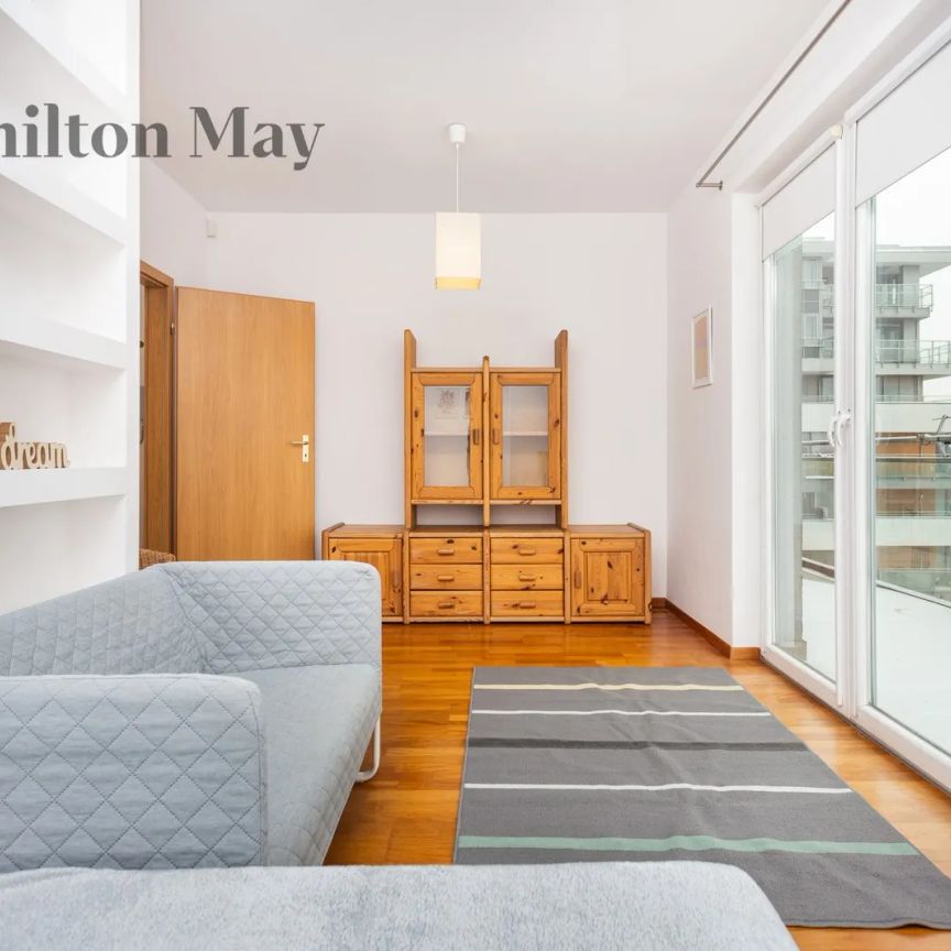 Jasne dwupokojowe mieszkanie z dużym balkonem z pięknym widokiem na Las Wolski - Photo 1