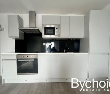 1 bedroom apartment to rent - Photo 2