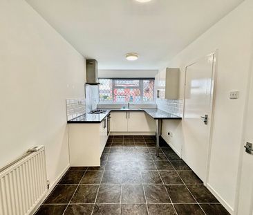 Cot Lane, Kingswinford, DY6 9TH - Photo 5