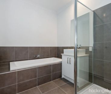 Modern Comfort in the Heart of Hoppers Crossing - Photo 4