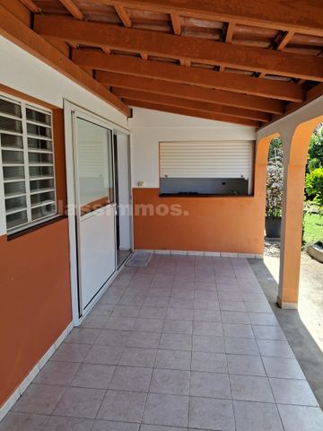 Location Appartement 3 pièces 61m² SCHOELCHER 97233 - Photo 4