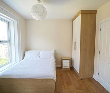 Apt 13, 47-49 East Parade - Photo 2